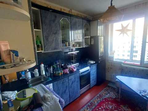 квартира за адресою комарова, 31