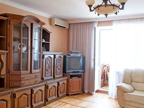 квартира по адресу Петропавловская ул., 15