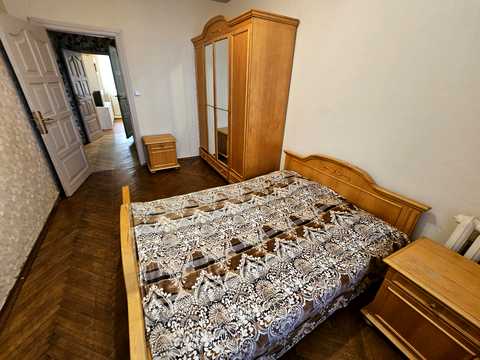 квартира за адресою Зої Гайдай вул., 7