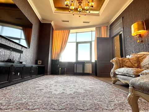 квартира по адресу Дмитрия Яворницкого просп. (Карла Маркса), 3