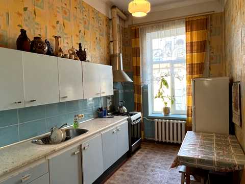 квартира за адресою Хорива вул., 15
