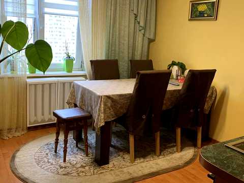 квартира по адресу Драгоманова ул., 8-Б