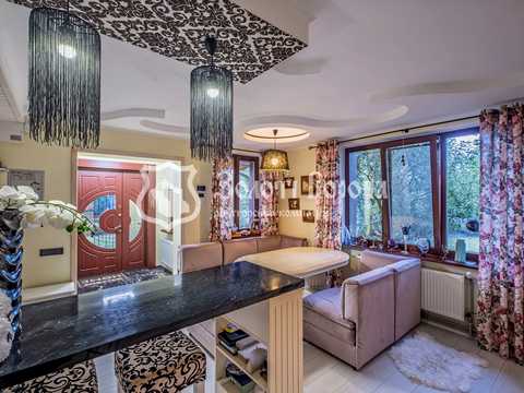 будинок за адресою с. Пухівка, Старонаводницька вул., 74