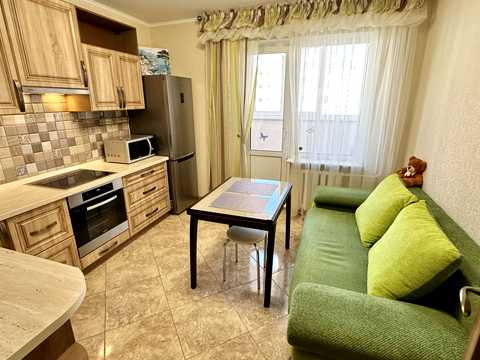 квартира за адресою Григорія Ващенка вул., 3
