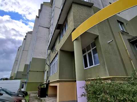 комерційна за адресою Ольги Кисілевської вул., 42