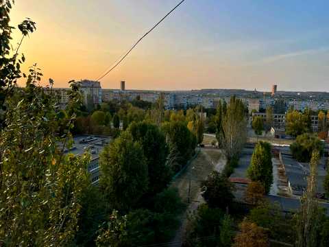 квартира за адресою Космонавтів вул., 17