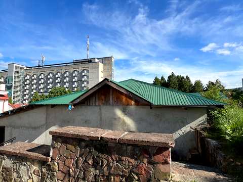 комерційна за адресою Трускавець, Суховоля вул., 10а