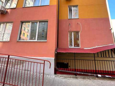 квартира за адресою Михайла Грушевського вул., 39/3, корп. 1-4
