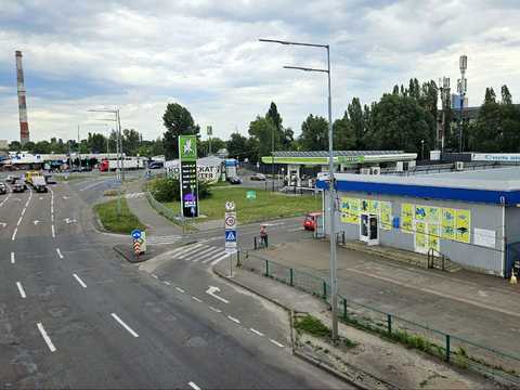 коммерческая по адресу Романа Шухевича просп. (Генерала Ватутіна), 30
