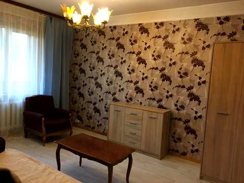 квартира за адресою Академіка Глушкова просп., 16