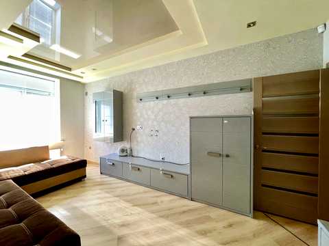 квартира за адресою Космонавтів вул., 62