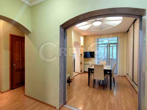 квартира за адресою Кропивницького вул., 54