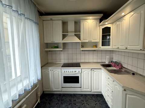 квартира по адресу Ирпенская ул., 63-А