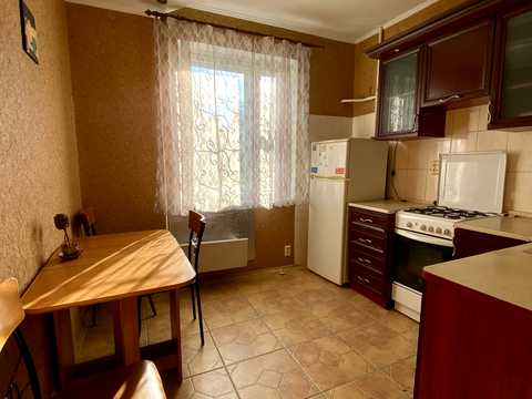 квартира за адресою Миколи Закревського вул., 63