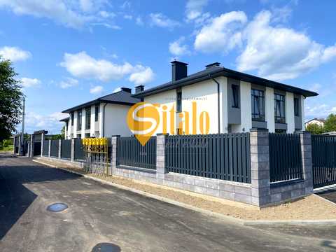 будинок за адресою Шкільна вул., 2