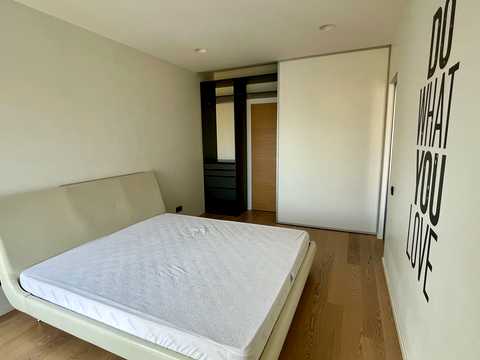 квартира за адресою Регенераторна вул., 4 к2
