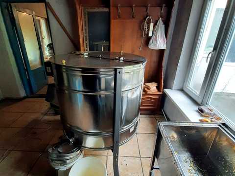 будинок за адресою Центральна