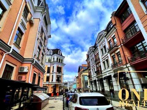 квартира по адресу Воздвиженская ул., 9-19
