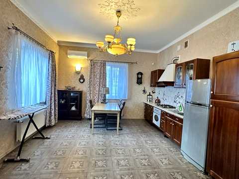 будинок за адресою Костанді вул., 13