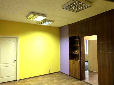 комерційна за адресою вул. Вячеслава Черновола, 26/2