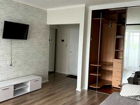 квартира по адресу Броненосца Потемкиеа, 3
