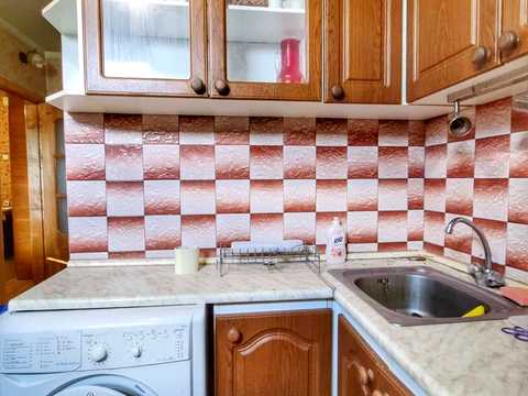 квартира за адресою Нескорених вул. (Героїв Праці), 4б