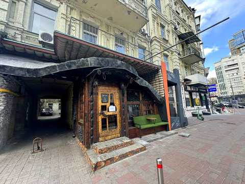 коммерческая по адресу Шота Руставели ул., 4