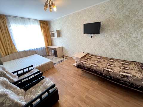 квартира за адресою Софії Русової вул., 3