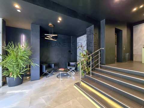 коммерческая по адресу Жилянская ул., 118