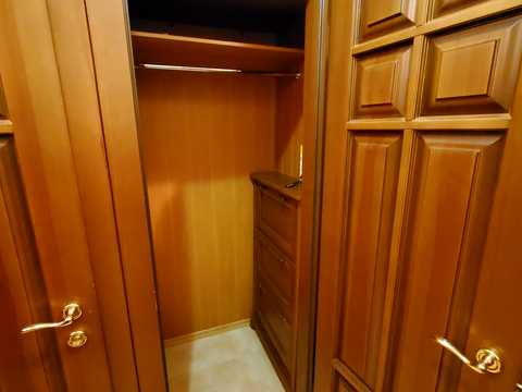 квартира за адресою Почайнинська вул., 45/48