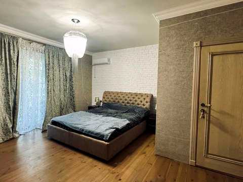 квартира за адресою Соборності вул. (Косіора), 30