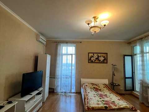 квартира за адресою Євгена Коновальця вул. (Щорса), 44-А