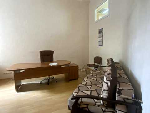 комерційна за адресою Степана Руданського вул., 4-6
