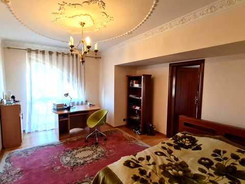 коммерческая по адресу Стрыйская ул., 250