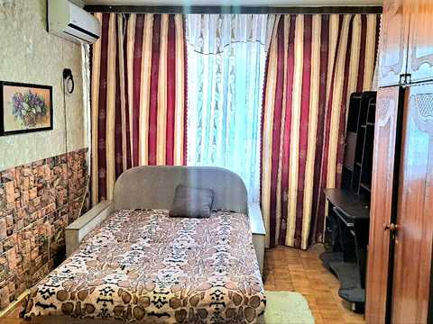 квартира за адресою Романа Шухевича просп. (Генерала Ватутіна), 2-Б