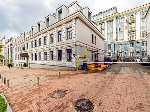 коммерческая по адресу Богдана Хмельницкого ул., 9