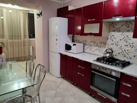квартира по адресу Злуки просп., 4