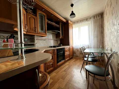 квартира за адресою Калинова вул., 84