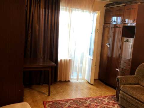 квартира за адресою Дніпроводська вул., 1