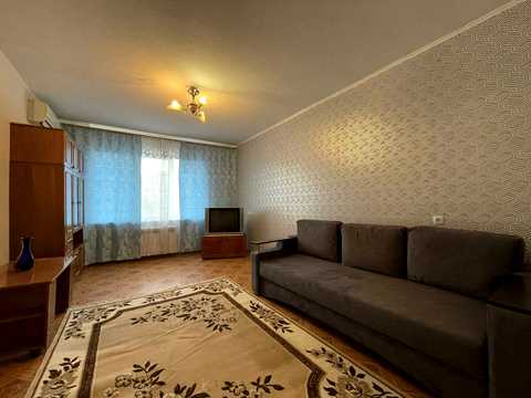 квартира за адресою Янтарна вул., 73