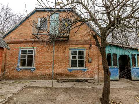 будинок за адресою Шляхова, 1