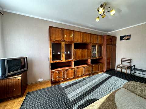 квартира за адресою Райдужна вул., 16