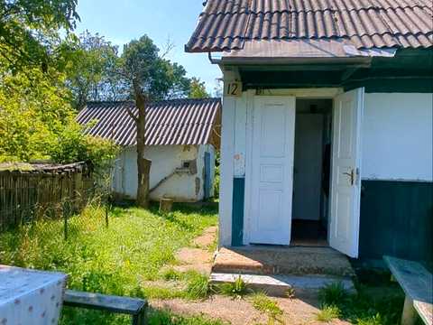 будинок за адресою Центральна
