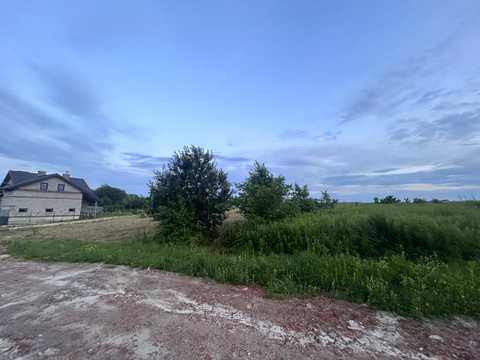 ділянка за адресою Івасюка