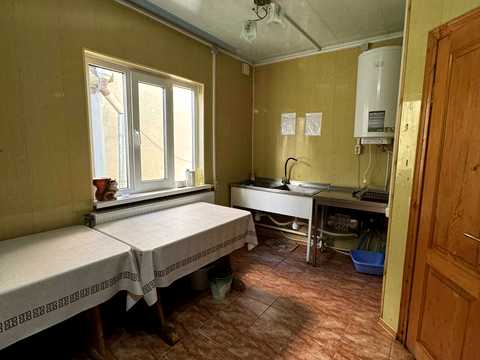 комерційна за адресою с. Тарашани, Озерна, 26