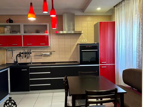 квартира за адресою Академіка Булаховського вул., 5-Д