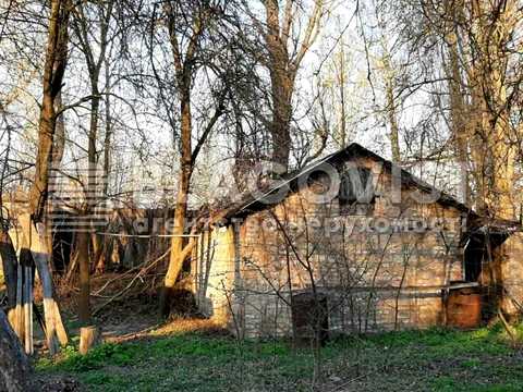 участок по адресу Мрії