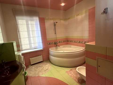 квартира за адресою Київ, Дмитрівська вул., 69