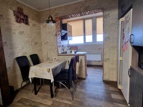 квартира по адресу Сахарова ул., 3