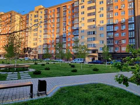 квартира за адресою Академіка Сахарова вул., 5
